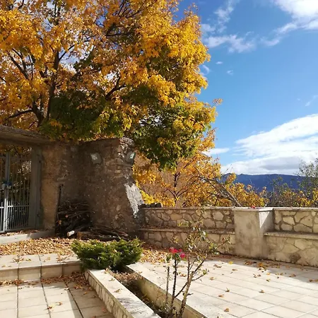 Antica Casa Panoramica Con Sauna E Idromassaggio 펜션 *