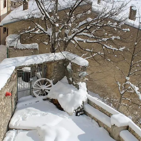 Antica Casa Panoramica Con Sauna E Idromassaggio