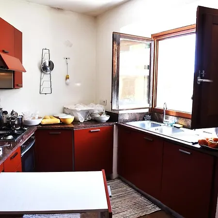 Antica Casa Panoramica Con Sauna E Idromassaggio 펜션 *