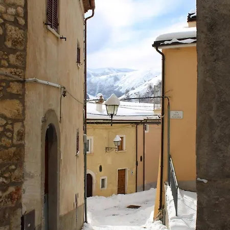 Antica Casa Panoramica Con Sauna E Idromassaggio