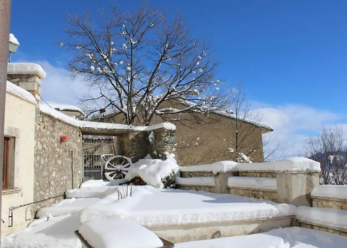 Antica Casa Panoramica Con Sauna E Idromassaggio * Rocca di Cambio