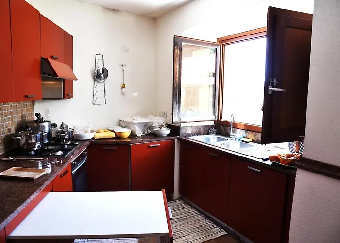 Antica Casa Panoramica Con Sauna E Idromassaggio Ferienhaus *