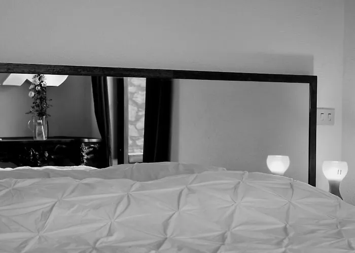 Antica Casa Panoramica Con Sauna E Idromassaggio Rocca di Cambio