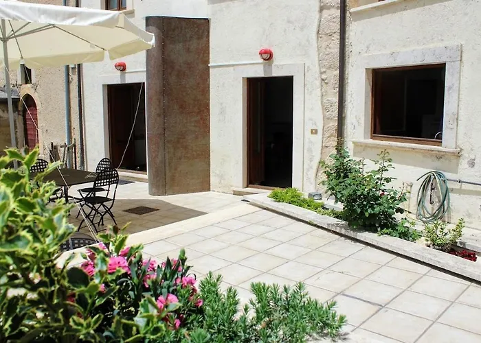 Antica Casa Panoramica Con Sauna E Idromassaggio * Rocca di Cambio