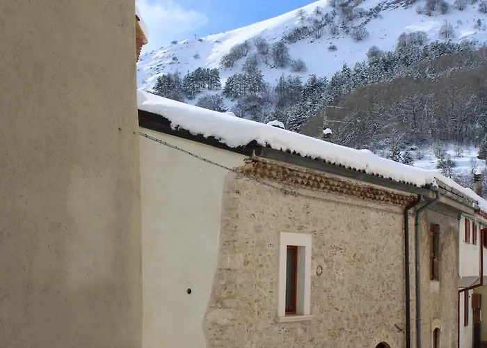 Ferienhaus Antica Casa Panoramica Con Sauna E Idromassaggio *